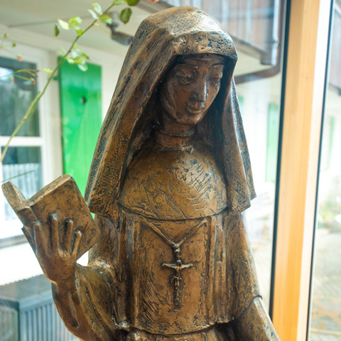 Statue der Hl. Maria Mazzarello in Rottenbuch